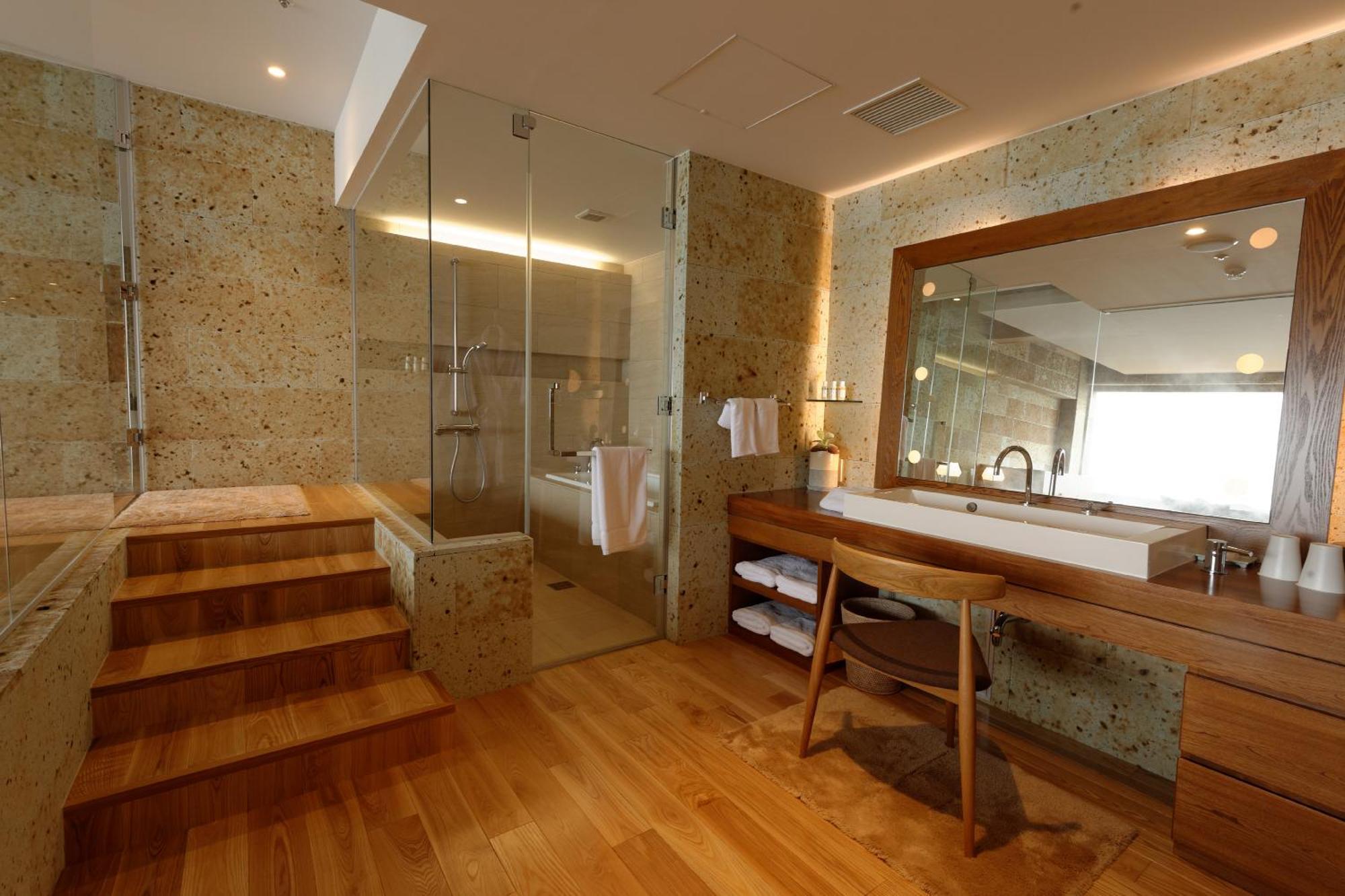 Bella Vista Spa And Marina Onomichi Exterior photo