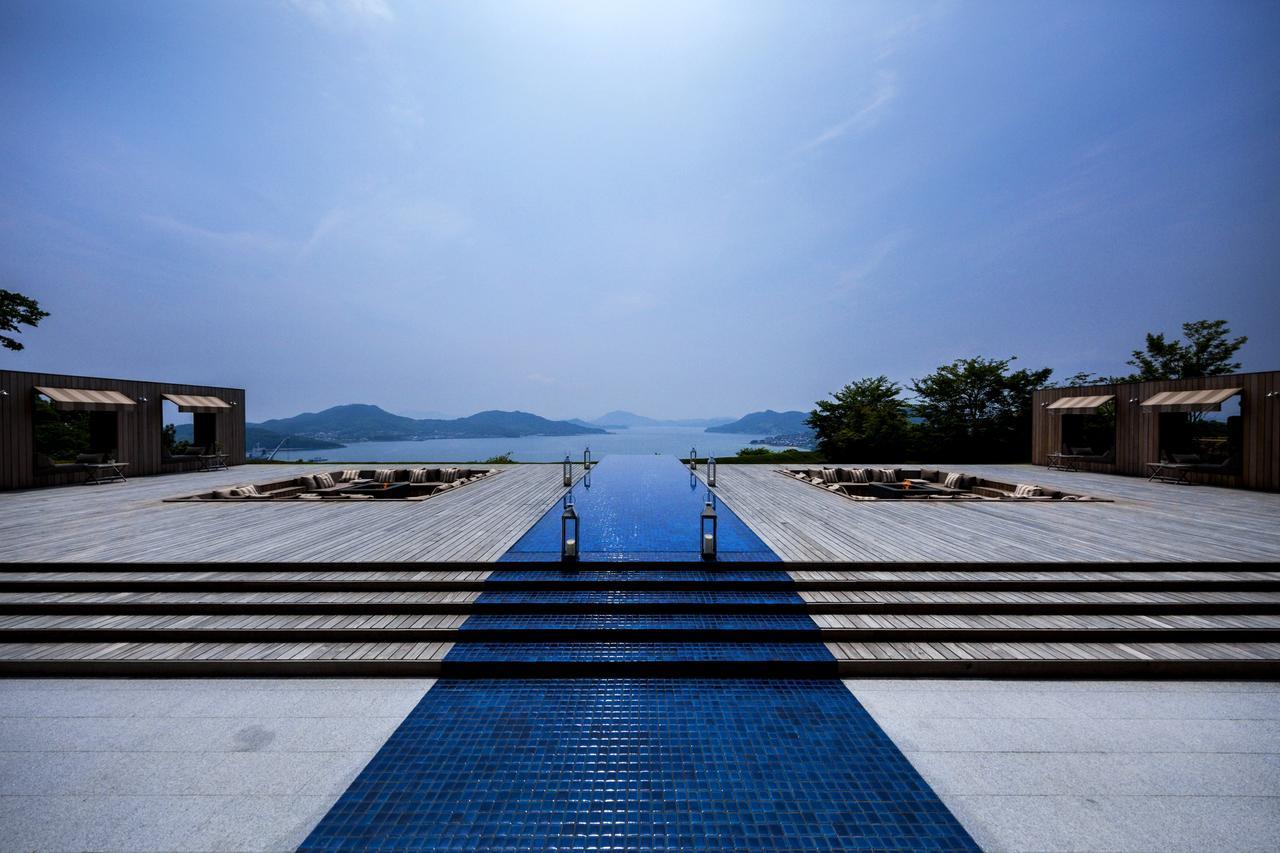 Bella Vista Spa And Marina Onomichi Exterior photo